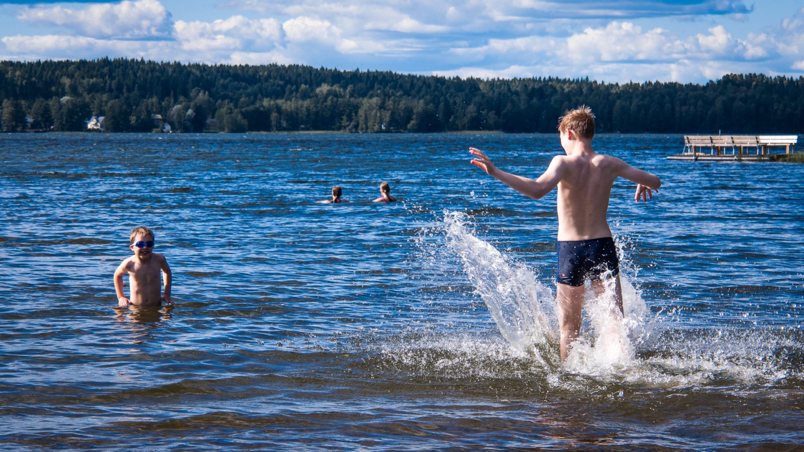 Lahden uimarantojen vesi on hyvälaatuista